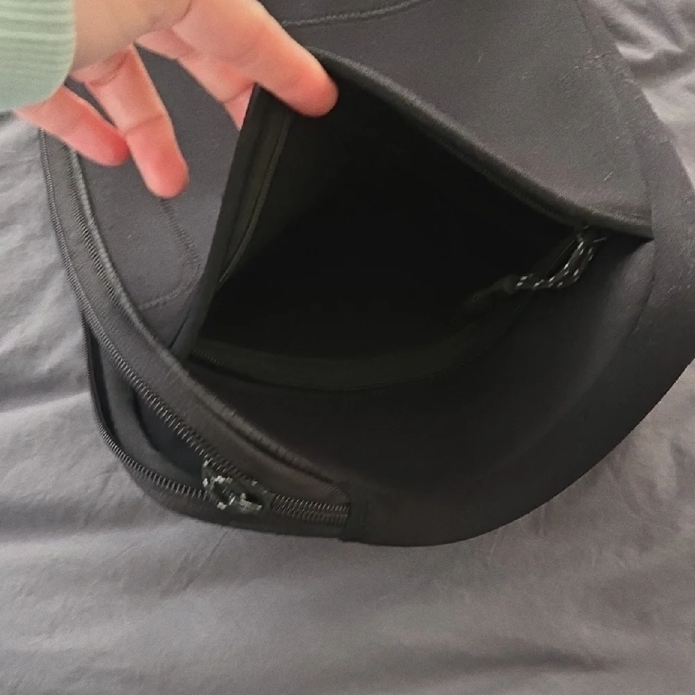 Black Neoprene 13 Inch Tablet Or Laptop Sleeve
